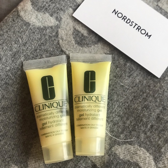 2 Clinique Dramatically Different Moisturizing Gel - Picture 1 of 2